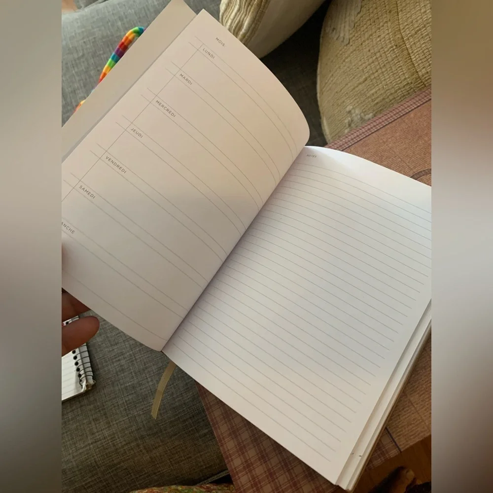 Small note book - Picture 6 of 14